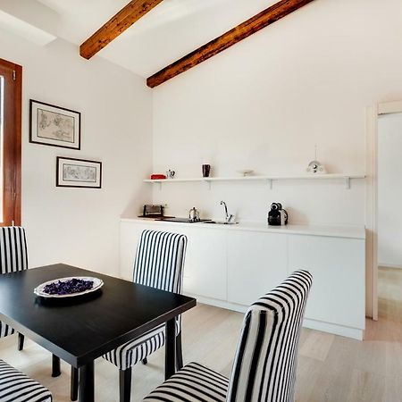 San Marcuola Apartment Венеція Екстер'єр фото