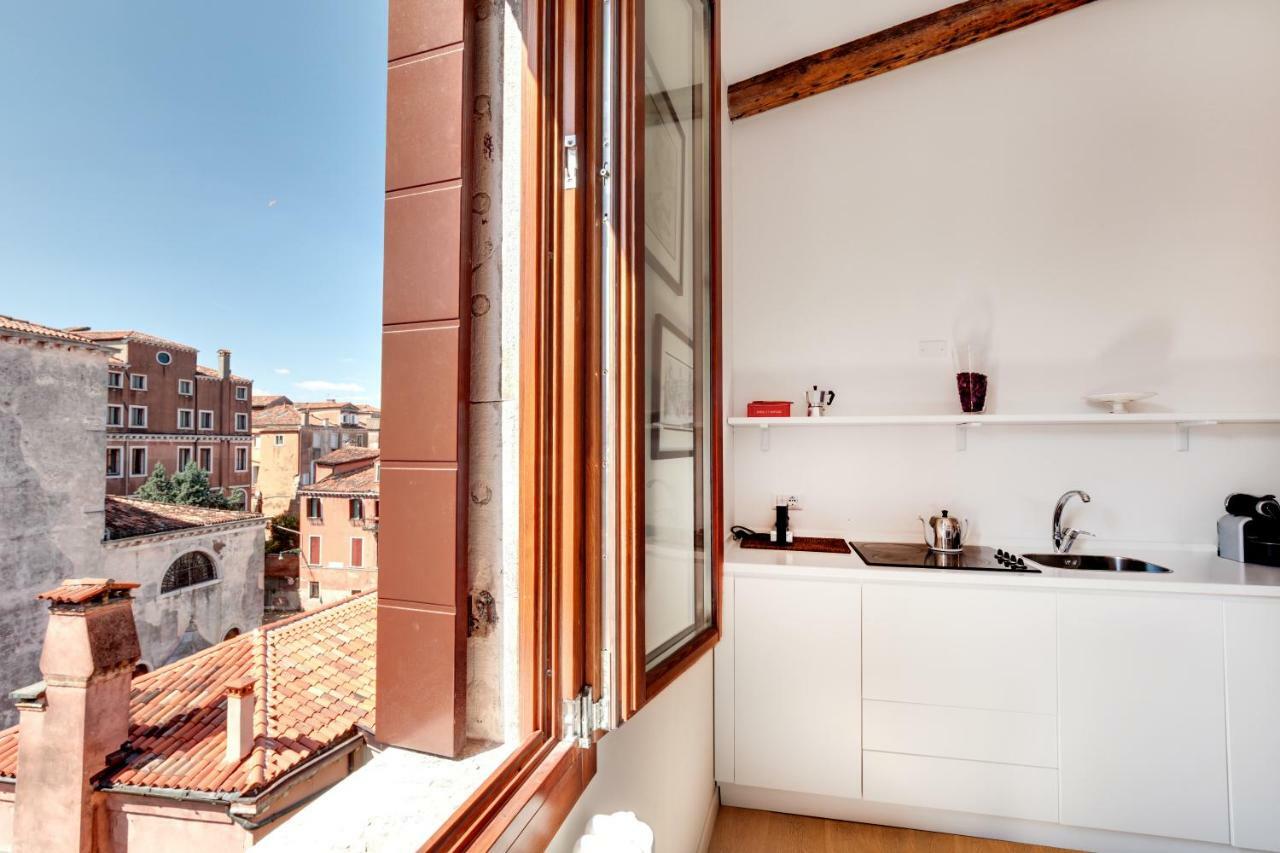 San Marcuola Apartment Венеція Екстер'єр фото